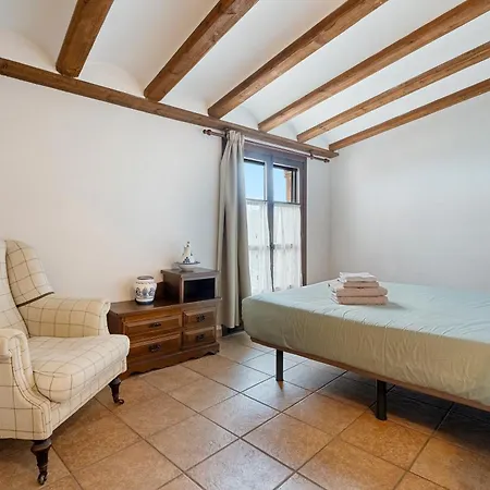 펜션 Casa Entera Cal Tous Rojals